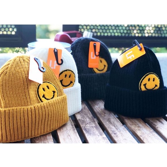 NEW Smile Smiley Happy Face Patch Cozy Soft Rib Knit Beanie Hat Ivory Black Gray - Picture 3 of 14
